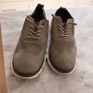 Men's Tan Casual Shoes